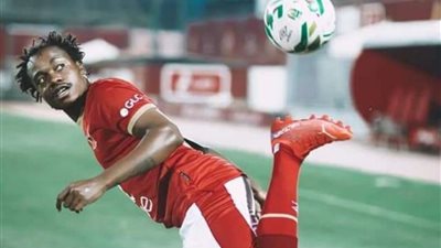 شوبير يكشف سر استبعاد بيرسي تاو من منتخب جنوب أفريقيا