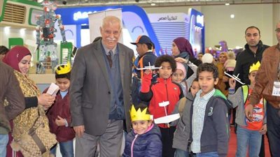 افتتاح جناح وزارة الطيران في فعاليات معرض القاهرة الدولي للكتاب (صور)