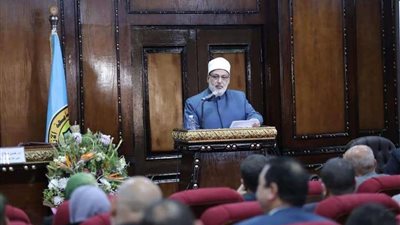 وكيل الأزهر: استخدام الوسائل التكنولوجية الحديثة بطريقة إيجابية يخدم أهداف التنمية المستدامة ويحقق أهدافها
