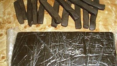 ضبط عاطل بحوزته 20 طربة حشيش بالمنوفية