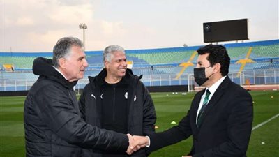 قبل مواجهة  المنتخب للسنغال.. وزير الشباب والرياضة يزور معسكر الفريق الأول بملعب الدفاع الجوي