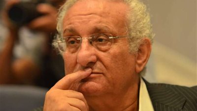 حالته غير مستقرة.. تطورات الحالة الصحية للفنان أحمد حلاوة