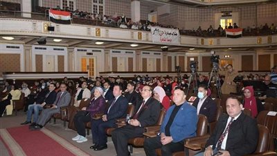 حفل فني واستعراضي بجامعة القاهرة لفرقة رضا وفريق أنغام الشباب