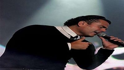 يُغنيها لأول مرة.. عمرو دياب يفاجئ جمهوره بـ