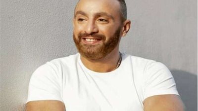 أحمد السقا يوجه دعوة للفنانين لـ