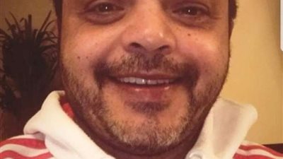 محمد هنيدي يداعب الفنان محمد سعد على الفيسبوك