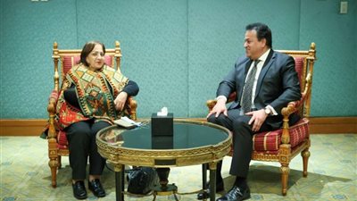 عبدالغفار.. يوجه بتقديم كافة أوجه الدعم الفني في مختلف التخصصات الطبية لدولة فلسطين الشقيقة