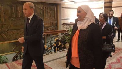 وزيرة التضامن تبدأ زيارتها التفقدية للمؤسسات والمنشأت الاجتماعية بالقليوبية