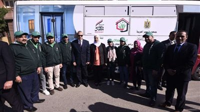 بالصور.. القباج تتفقد الوحدة المتنقلة لبرنامج أطفال بلامأوى بالقليوبية