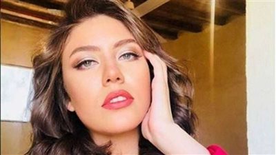 بإطلالة مميزة.. رحمة حسن تتألق علي انستجرام