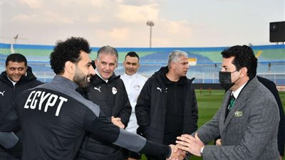 أيمن أبو عايد: لاعبو المنتخب قادرون على تحقيق الفوز على السنغال وندعمهم بكل قوة (فيديو)