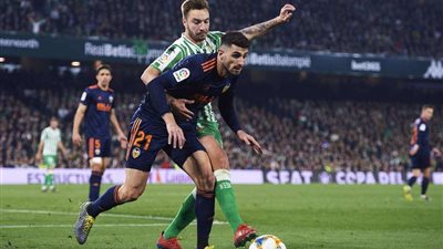 (فار) يلقن بيتيس درسا قاسيا ويمنح خيتافي الفوز في الوقت القاتل