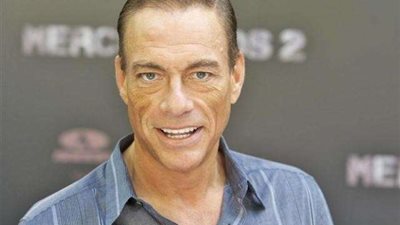 تأجيل مؤتمر أسطورة مصر مع النجم العالمي فان دام