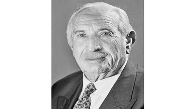 السفير الفلسطيني ينعي المناضل محمد زهدي النشاشيبي