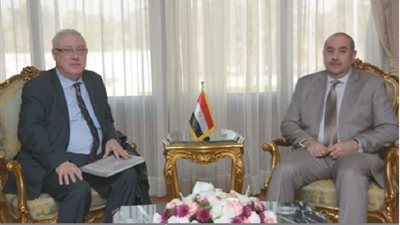 وزير الطيران يبحث مع أمين عام الاتحاد العربي للنقل الجوي أوجه التعاون المشترك