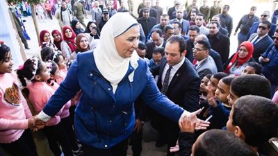 وزيرة التضامن تزور عيادات مشروع 2 كفاية بالمنيا