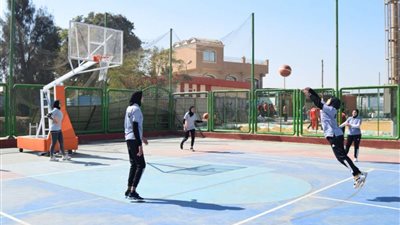 القاهرة وجنوب الوادي والمنصورة بالمربع الذهبي لثلاثيات السلة بملتقى جامعة سوهاج