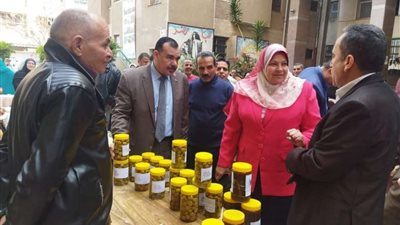 مدير تعليم المنوفية تفتتح معرض منتجات المدارس الفنية الزراعية