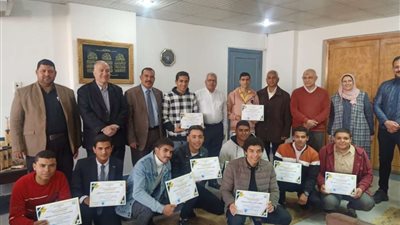 المهندس محمد نجيب يترأس اجتماع مجلس ادارة المدرسة الثانوية الفنية