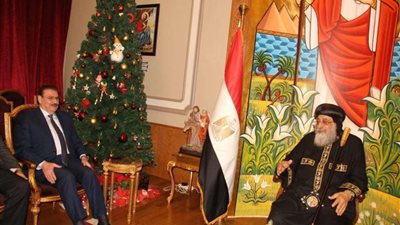 تفاصيل زيارة نقيب المهندسين للبابا تواضروس