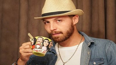 بهذه الطريقة.. محمود حجازي يروج لـ