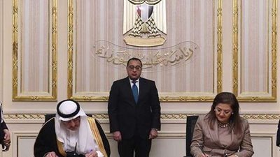 مدبولي يشهد توقيع اتفاقية بشأن صندوق الاستثمارات العامة السعودي في مصر