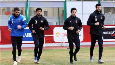 تدريبات مكثفة لحُراس الأهلي قبل مواجهة الهلال