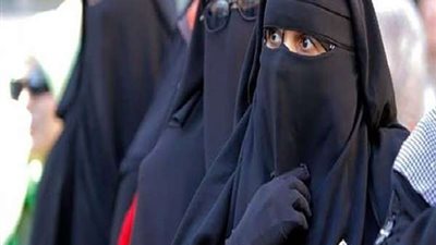 بعد فرضه فى جامعة القاهرة.. نواب يطالبون بتطبيق حظر النقاب فى كافة المؤسسات