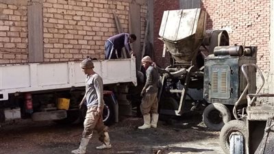 ضبط معدات بناء تعمل بدون ترخيص لمباني مخالفة بمناطق مختلفة بمطروح