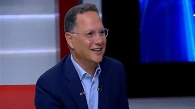 موعد ومكان جنازة والدة الفنان شريف عامر