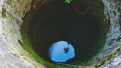 مصرع شخصين سقطا داخل حفرة مياة بالدقهلية .. تفاصيل