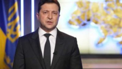 الرئيس الأوكراني يكشف وجود خونة وسط قادة قواته العسكرية