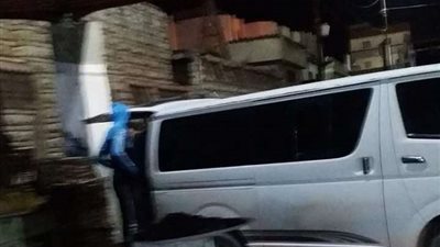 لحظة خروج جثمان الصحفية زكية هداية من مشرحة مستشفى العامرية إلى مسقط رأسها