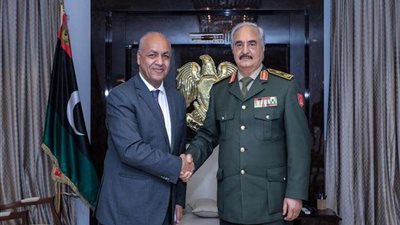 مصطفي بكري يعلن تفاصيل لقائه بـ المشير خليفة حفتر في ليبيا