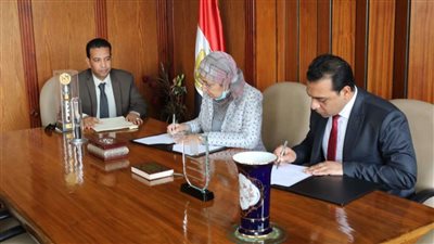 توقيع بروتكول تعاون بين محافظة قنا والمعهد القومي للاتصالات لتأهيل الخريجين لسوق العمل