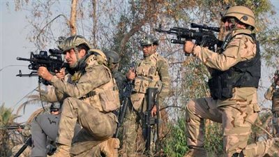 الولايات المتحدة تعتقل رجل يشتبه بقيادته جماعة عراقية مرتبطة بـ