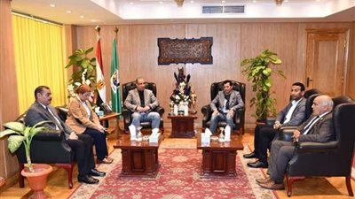ضمن أسبوع فتيات الجامعات.. محافظ الفيوم يستقبل وزيرا البيئة والشباب لتدشين مشروع النقل غير الآلي