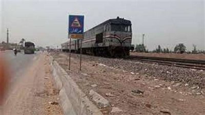 مصرع شاب أسفل عجلات القطار بـقنا