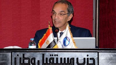 وزير الاتصالات: نقل الحكومة للعاصمة الإدارية سيكون من خلال الحكومة التشاركية
