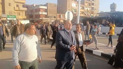 نائب محافظ الجيزة يتفقد مراكز ومدن مشروع الصرف الصحي المتكامل بالعياط (صور)