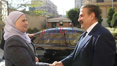 محافـظ المنوفية يستقبل وزيرة التضامن الاجتماعي بمكتبه بالديوان العام