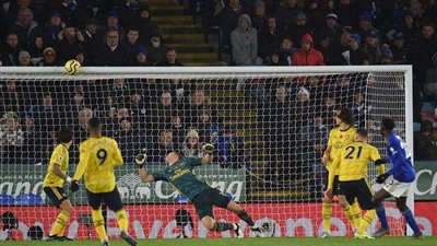 بث مباشر.. مباراة آرسنال وبيرنلي بالدوري الإنجليزي