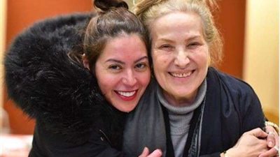 بصورة مع رغدة.. لقاء الخميسي تشعل السوشيال ميديا