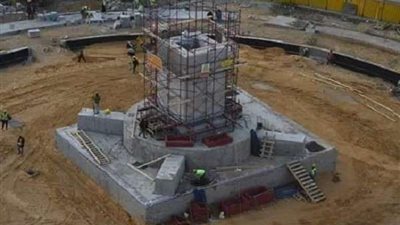 ميدان التحرير يشهد تركيب أول أجزاء من مسلة رمسيس الثاني