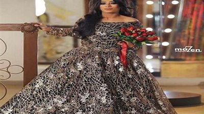 بعد التنمر.. أزمة جديدة تضرب العروس زلابية