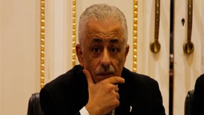 التعليم تكشف حقيقة تأجيل الدراسة.. بعد تداول أنباء عن تأجيلها بسبب 