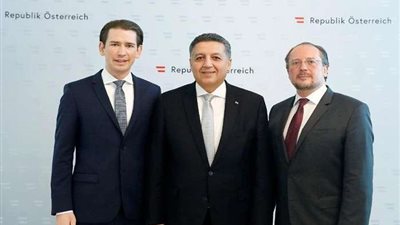 سفير مصر في النمسا يستعرض العلاقات الثنائية مع المستشار الفيدرالي النمساوي