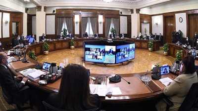 مجلس الوزراء يوافق على 14 قرارًا.. أبرزها إقرار قانون الضريبة على الدخل