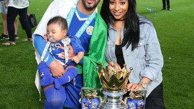 رياض محرز ينفصل عن زوجته الهندية ويرتبط بصديقة زميله في الفريق