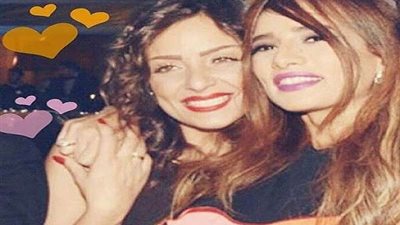 ريم البارودي تداعب زينة بهذه الرسالة